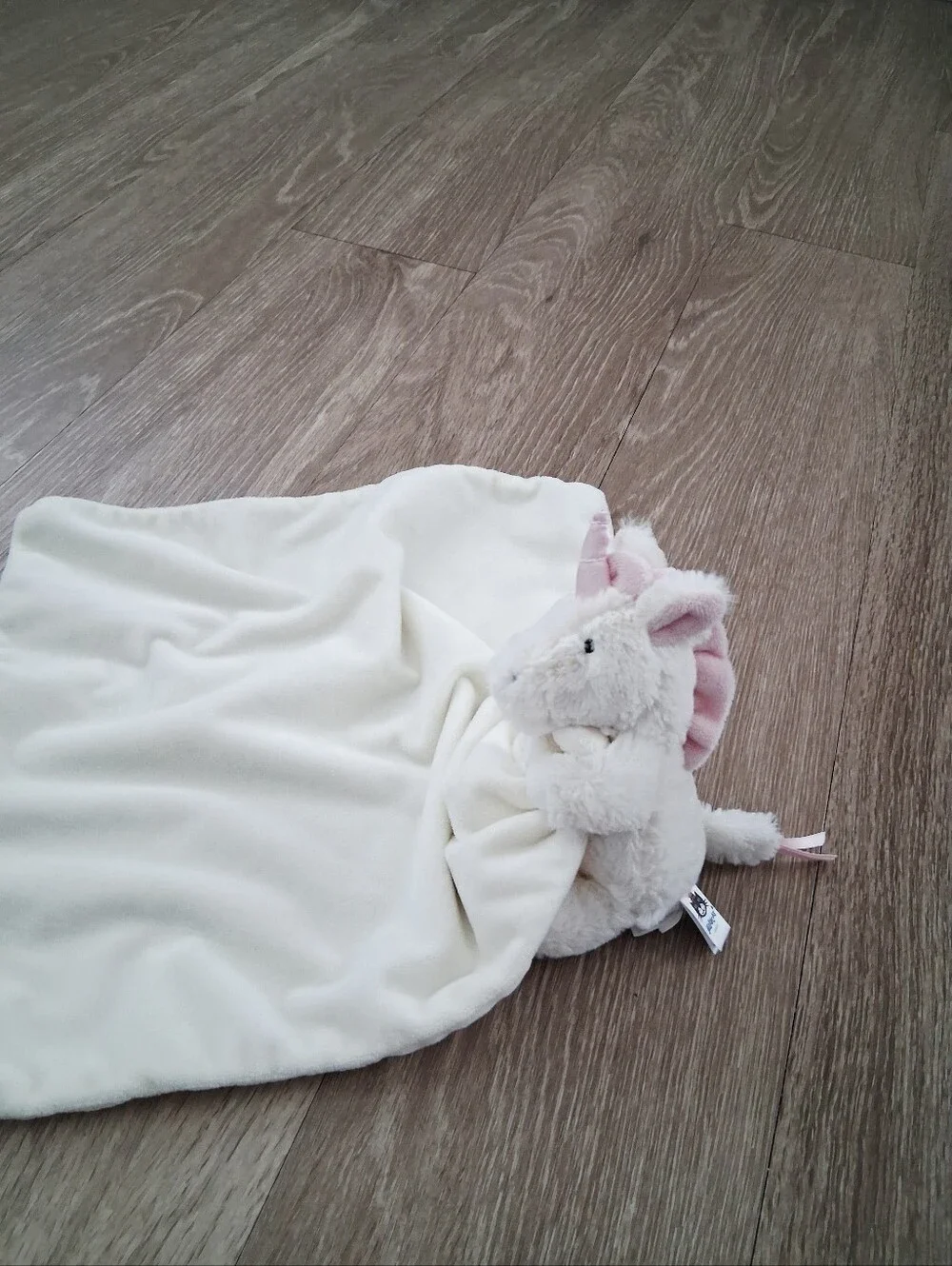Jellycat Bashful Unicorn Soother In Cream Baby Lovey Security Blanket Plush